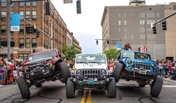 Select All-Jeep® Parade