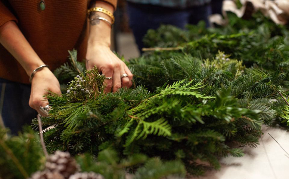 DIY Holiday Wreath Workshop at Hoen's Garden Center