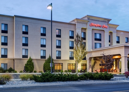 Hampton Inn & Suites – Toledo/Oregon