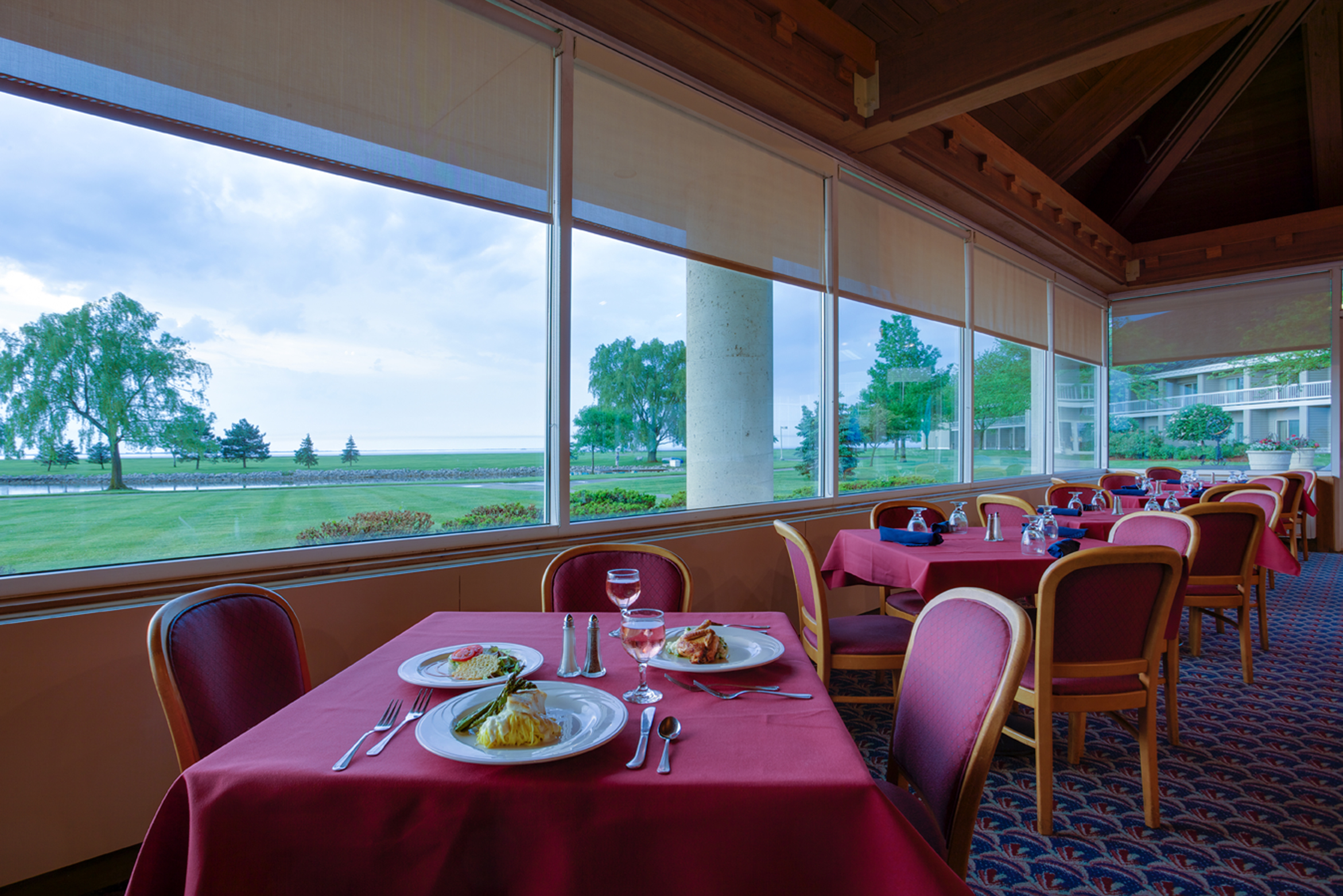 Water’s Edge Restaurant