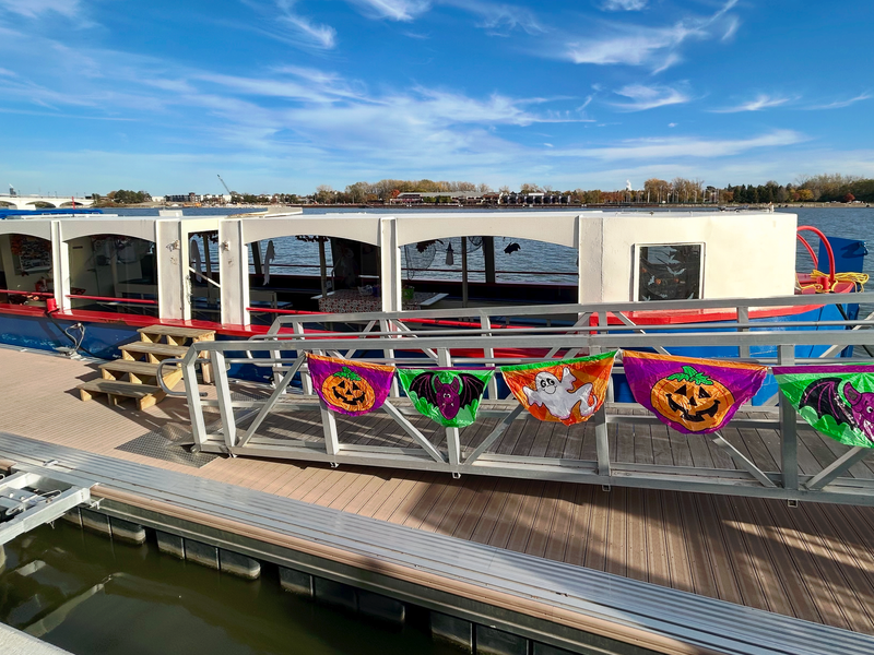 Halloween Boo! Cruise on The Sandpiper