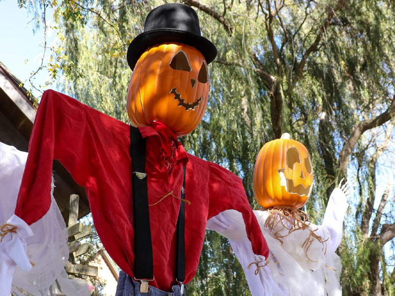 scarecrow-sauder village 4×3 event image