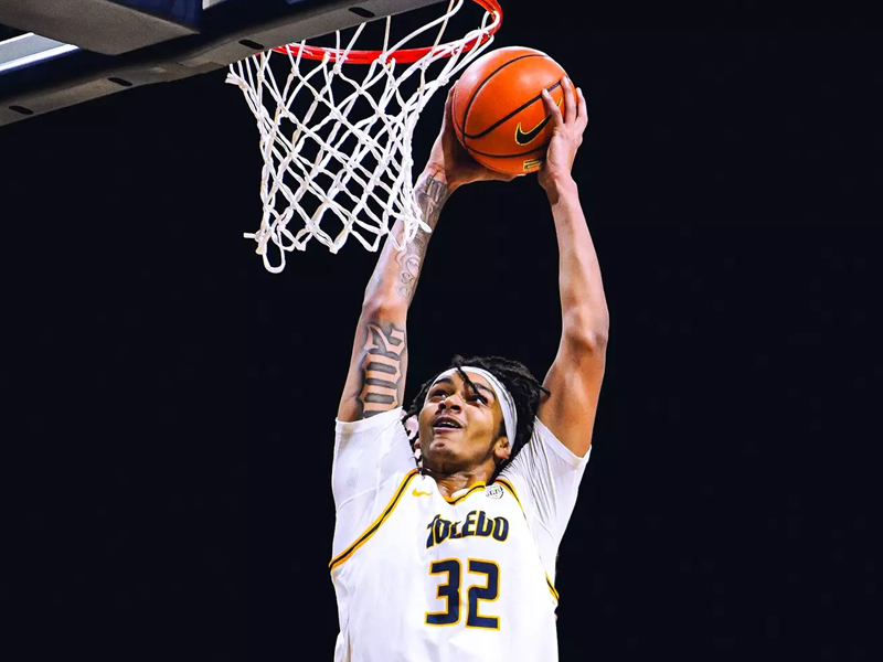 ut rocket basketball 4×3 event image